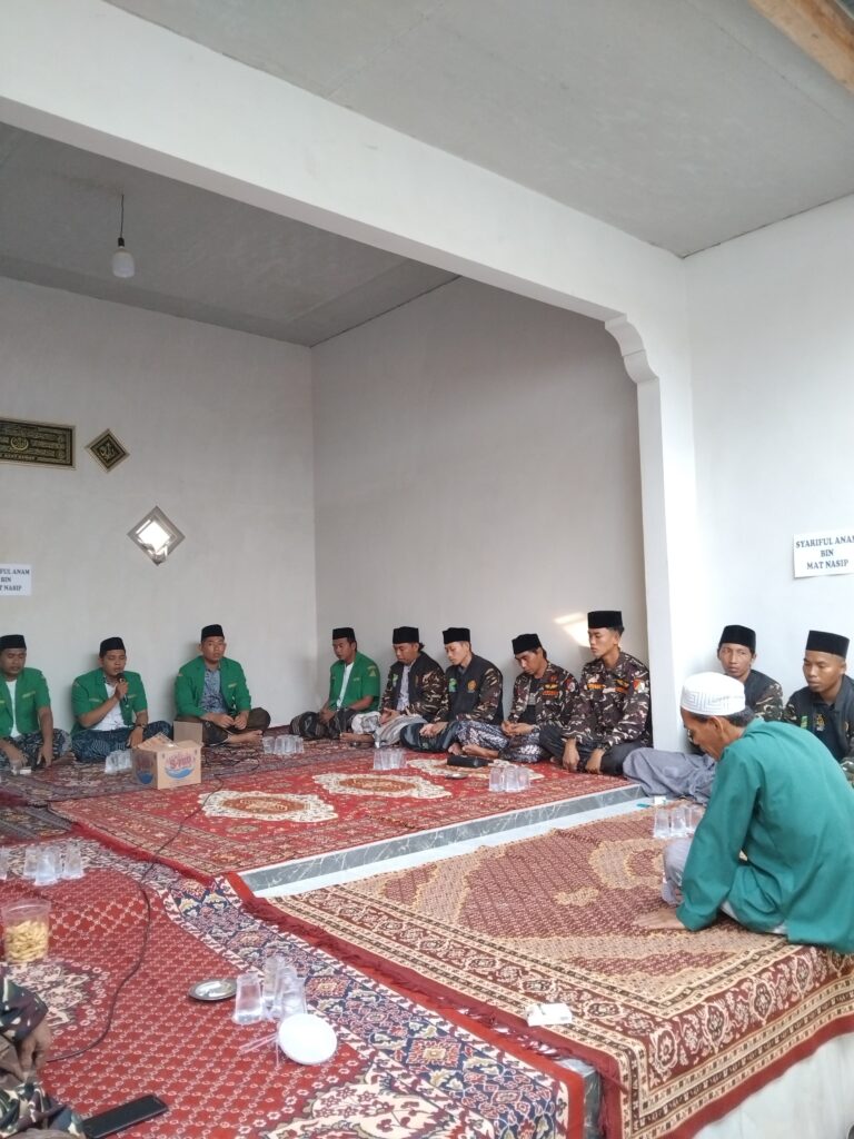 PAC GP Ansor Banyuates Gelar Bakti Sosial dan Ta’ziyah untuk Almarhum Komandan Syariful Anam