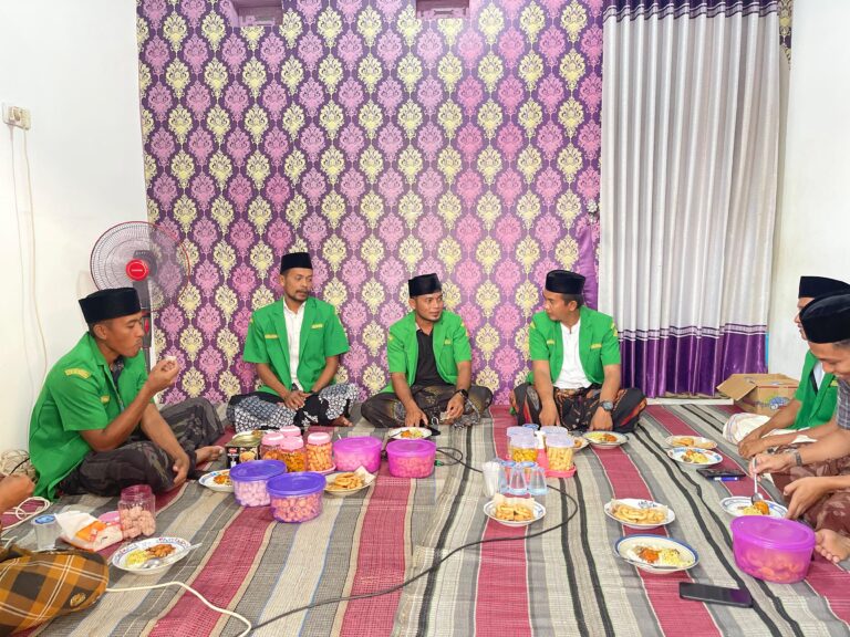 PR GP Ansor Trapang Gelar Bakti Sosial Ta’ziyah sebagai Wujud Kepedulian kepada Masyarakat