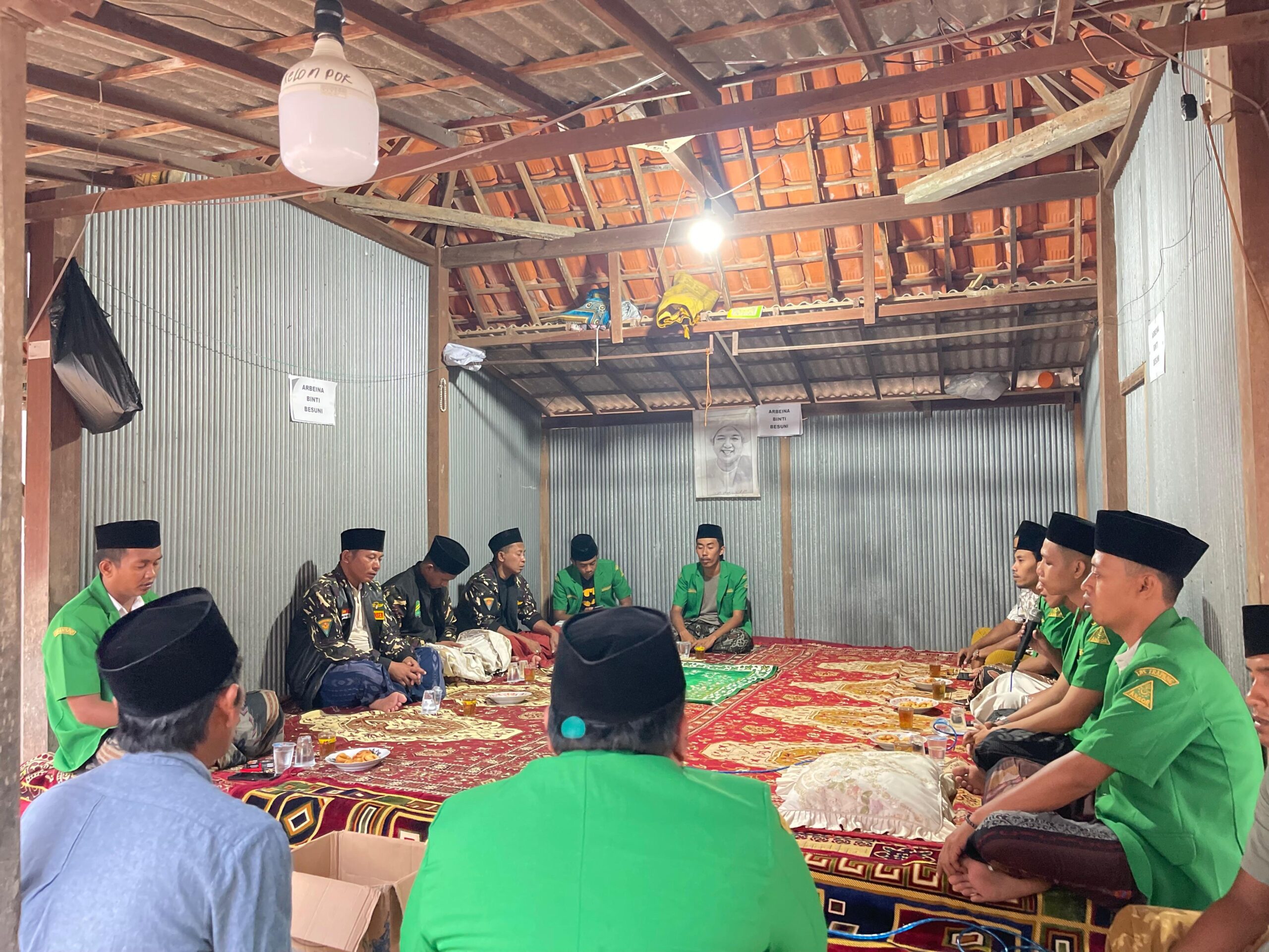 Ansor Trapang Gelar Bakti Sosial Ta’ziyah untuk Almarhumah Arbeina binti Besuni