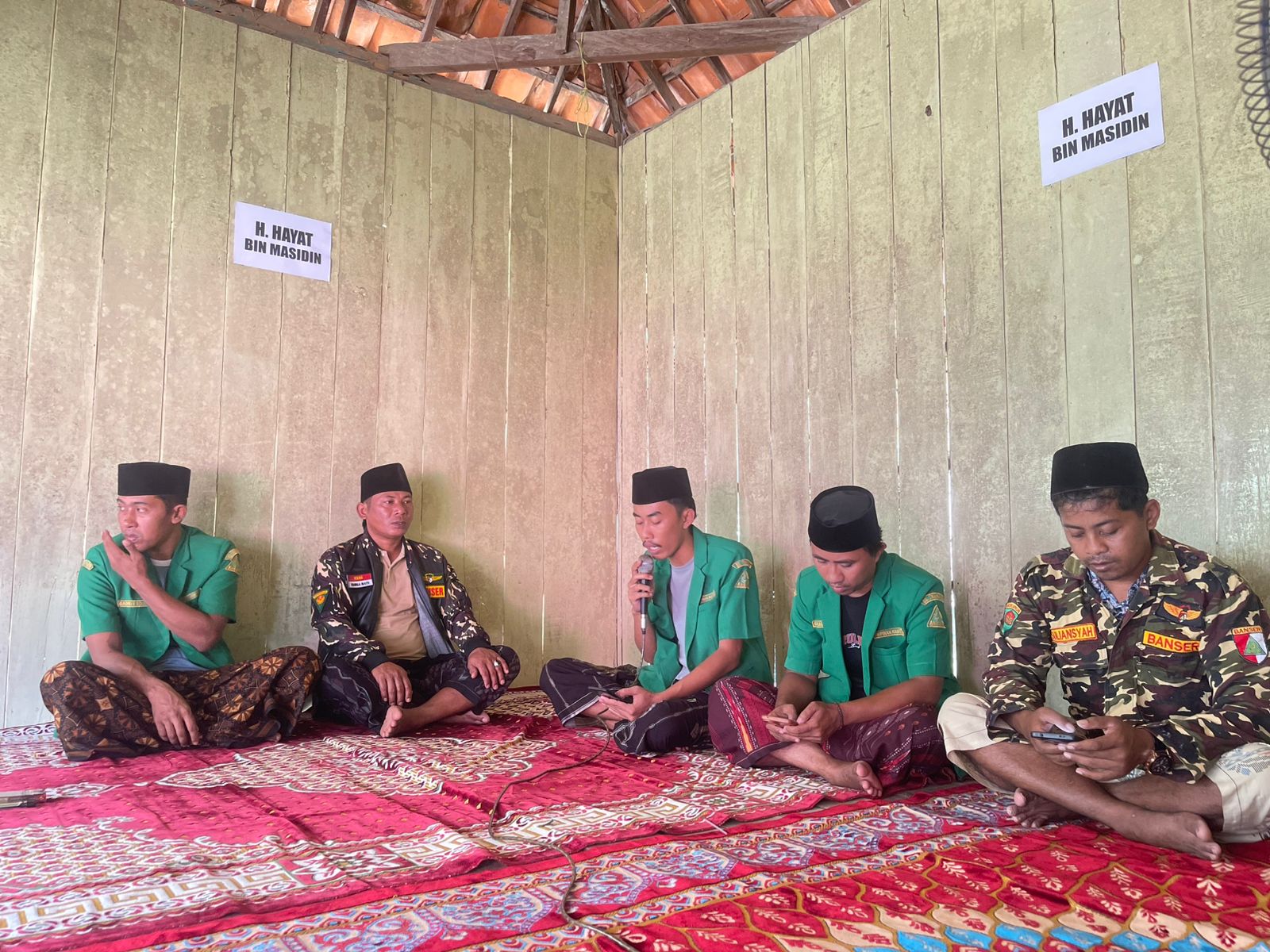 Semangat Kepedulian di Bulan Ramadhan, Ansor Trapang Gelar Bakti Sosial Ta’ziyah